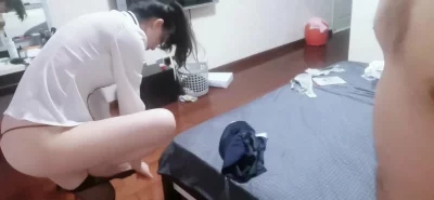 性感人妻露脸琳琳制服诱惑 被艹成母狗